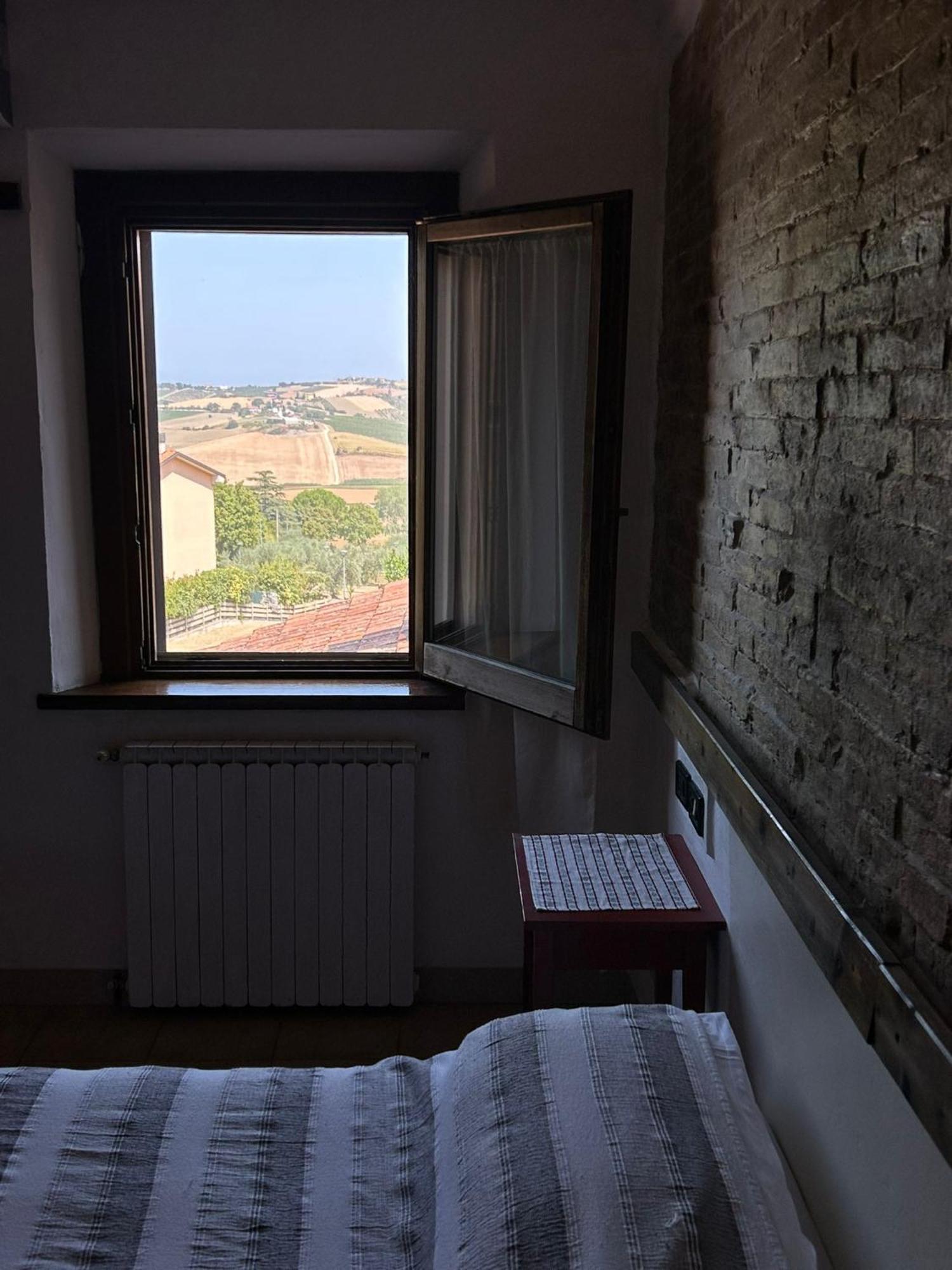 Ca'Silvia Bed & Breakfast San Savino  Екстериор снимка